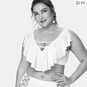 White Bikini Set with Ruffle Details Says 3XL But Runs Small Like LG Or XL